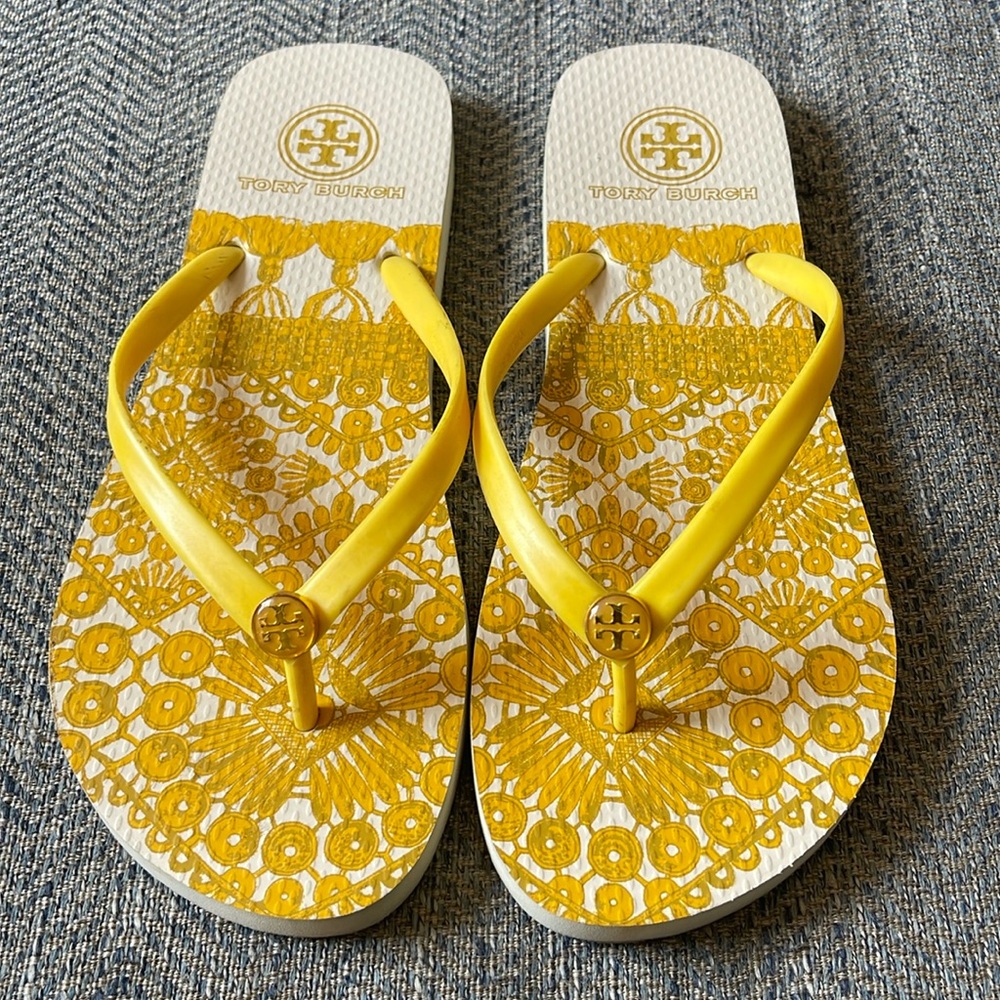 Tory Burch Women’s Yellow & White Flip Flop  Size: 8M